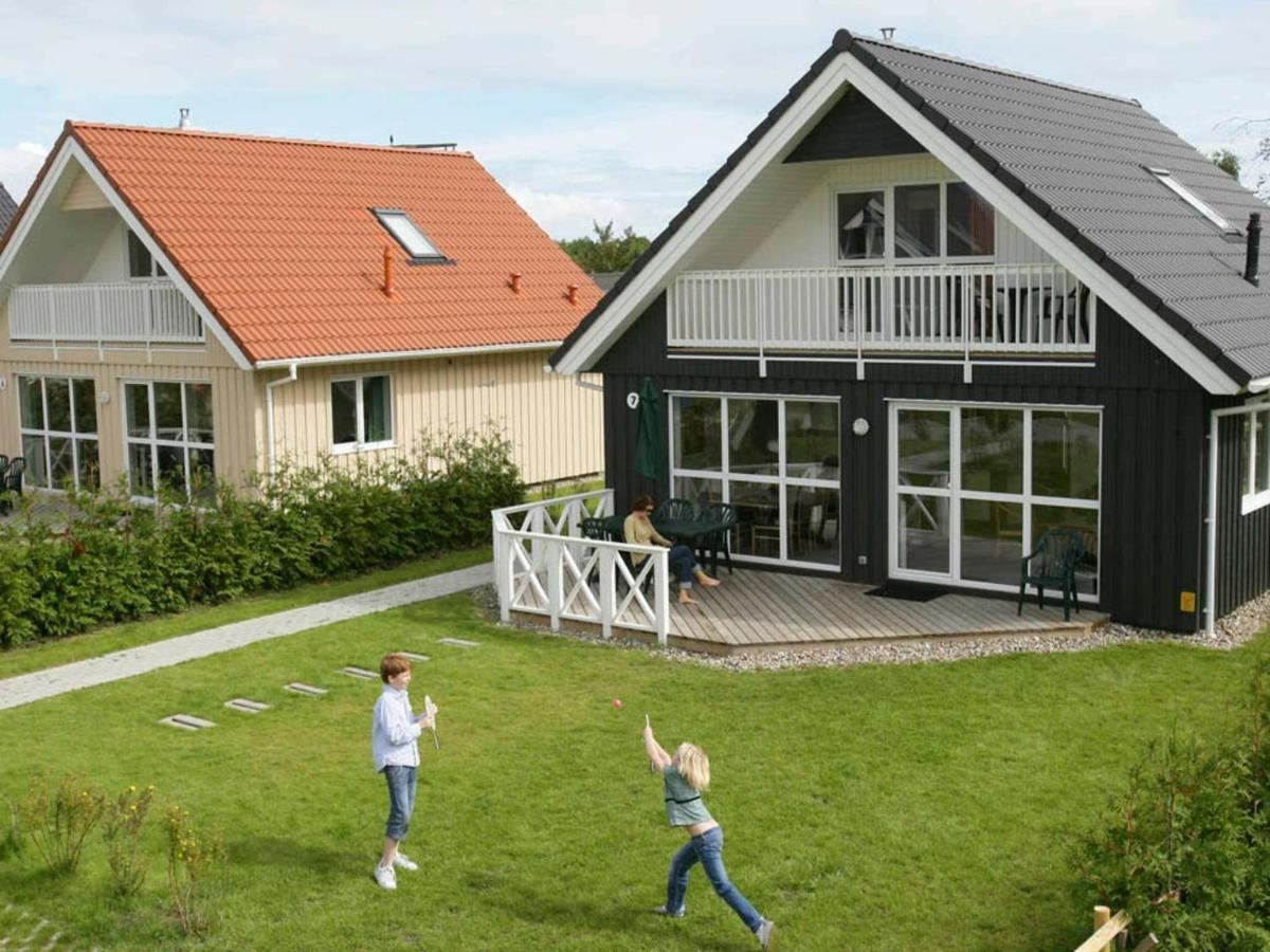 8 Person Holiday Home In Gelting Bagian luar foto